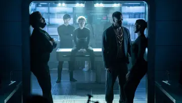 Backdrop for the TV series "Nightflyers" #1471144
