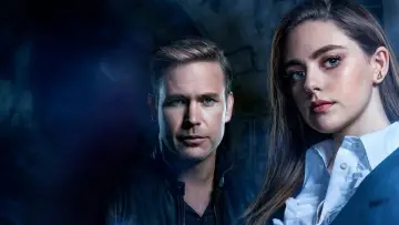 Backdrop for the TV series "Legacies" #1326498