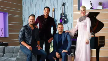 Backdrop for the TV series "American Idol" #1359906