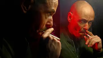 Backdrop for the TV series "Mr Inbetween" #1387429