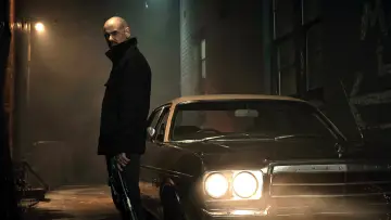 Backdrop for the TV series "Mr Inbetween" #1387443