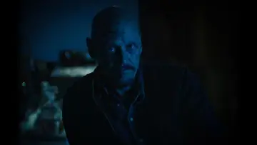 Backdrop for the TV series "Mr Inbetween" #1387449