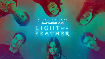 Backdrop for the TV series "Light as a Feather" #1688306