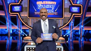 Backdrop for the TV series "Celebrity Family Feud" #1223905