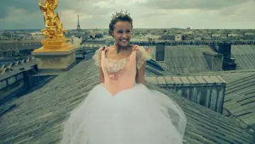 Backdrop for the TV series "Find Me in Paris" #1376536