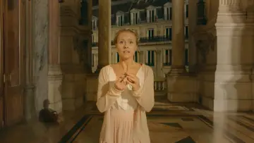 Backdrop for the TV series "Find Me in Paris" #1376539