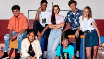 Backdrop for the TV series "The First Years" #1342695