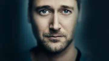 Backdrop for the TV series "New Amsterdam" #1312258