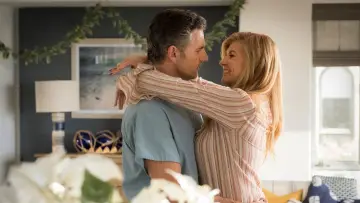 Backdrop for the TV series "Dirty John" #1436623