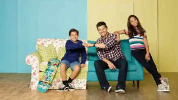 Backdrop for the TV series "Sydney to the Max" #1541242