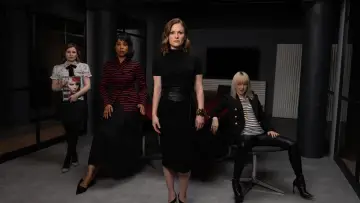 Backdrop for the TV series "Flack" #1660833