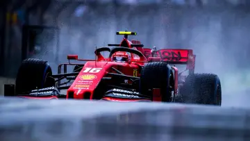 Backdrop for the TV series "Formula 1: Drive to Survive" #1367111