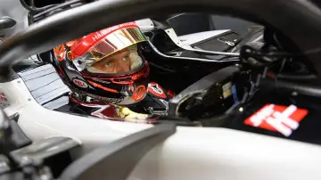 Backdrop for the TV series "Formula 1: Drive to Survive" #1367138