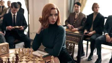 Backdrop for the TV series "The Queen