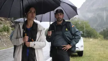 Backdrop for the TV series "The Hunt" #1506353