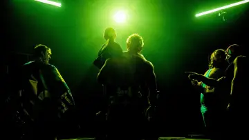 Backdrop к сериалу "Dark Side of the Ring" #1316876