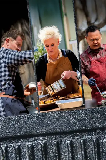 Poster for the TV series "BBQ Brawl" #1602604