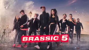 Backdrop к сериалу "Brassic" #1379076