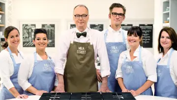 Backdrop for the TV series "Christopher Kimball