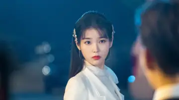 Backdrop for the TV series "Hotel Del Luna" #1454105