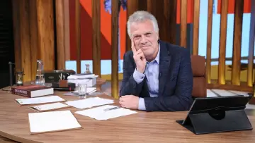 Backdrop for the TV series "Conversa com Bial" #1537423