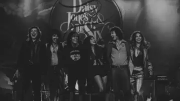 Backdrop for the TV series "Daisy Jones & the Six" #1458348