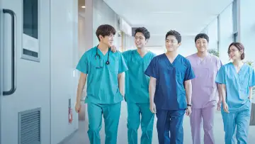 Backdrop к сериалу "Hospital Playlist" #1376920