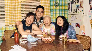 Backdrop for the TV series "Awkwafina Is Nora from Queens" #1593904