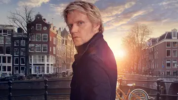 Backdrop for the TV series "Van der Valk" #1266603