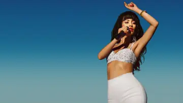 Backdrop for the TV series "Selena: The Series" #1463290