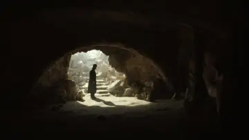 Backdrop for the TV series "Midnight Mass" #1394231
