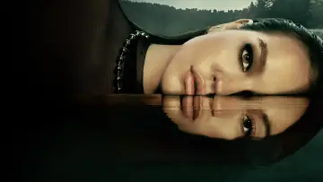 Backdrop for the TV series "Cruel Summer" #1464010
