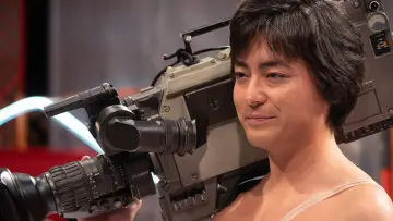 Backdrop for the TV series "The Naked Director" #1334350