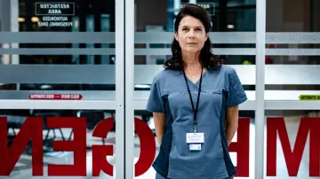 Backdrop for the TV series "Transplant" #1358734