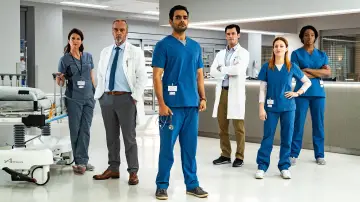 Backdrop for the TV series "Transplant" #1358738